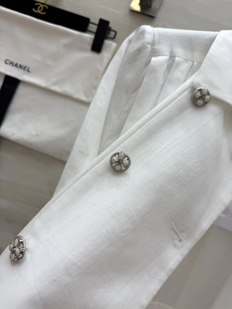 Sophisticated Chanel Shirts 109770