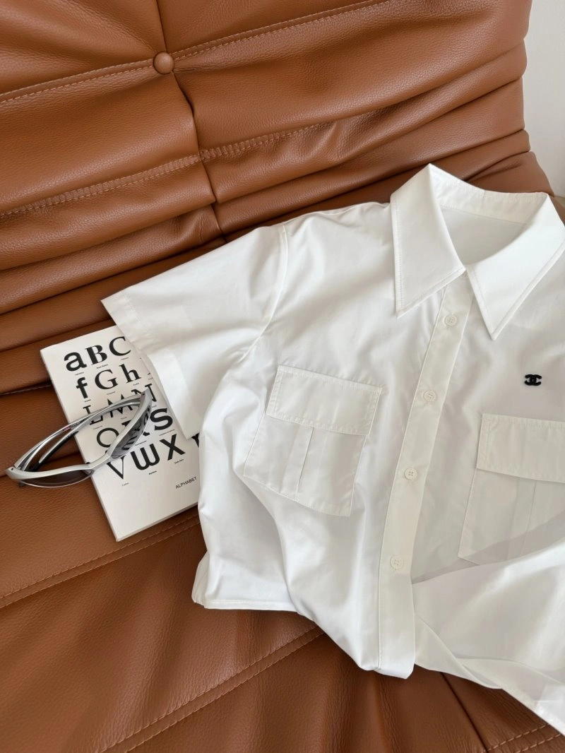 Unisex Chanel Shirts 109764