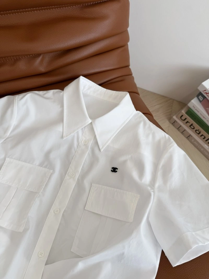 Unisex Chanel Shirts 109764