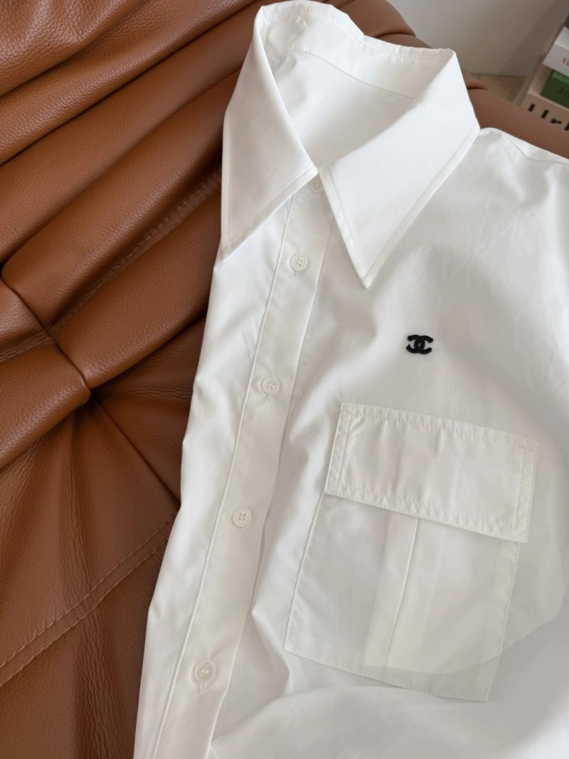 Unisex Chanel Shirts 109764