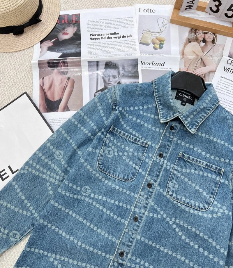 Youthful Chanel Shirts 109736