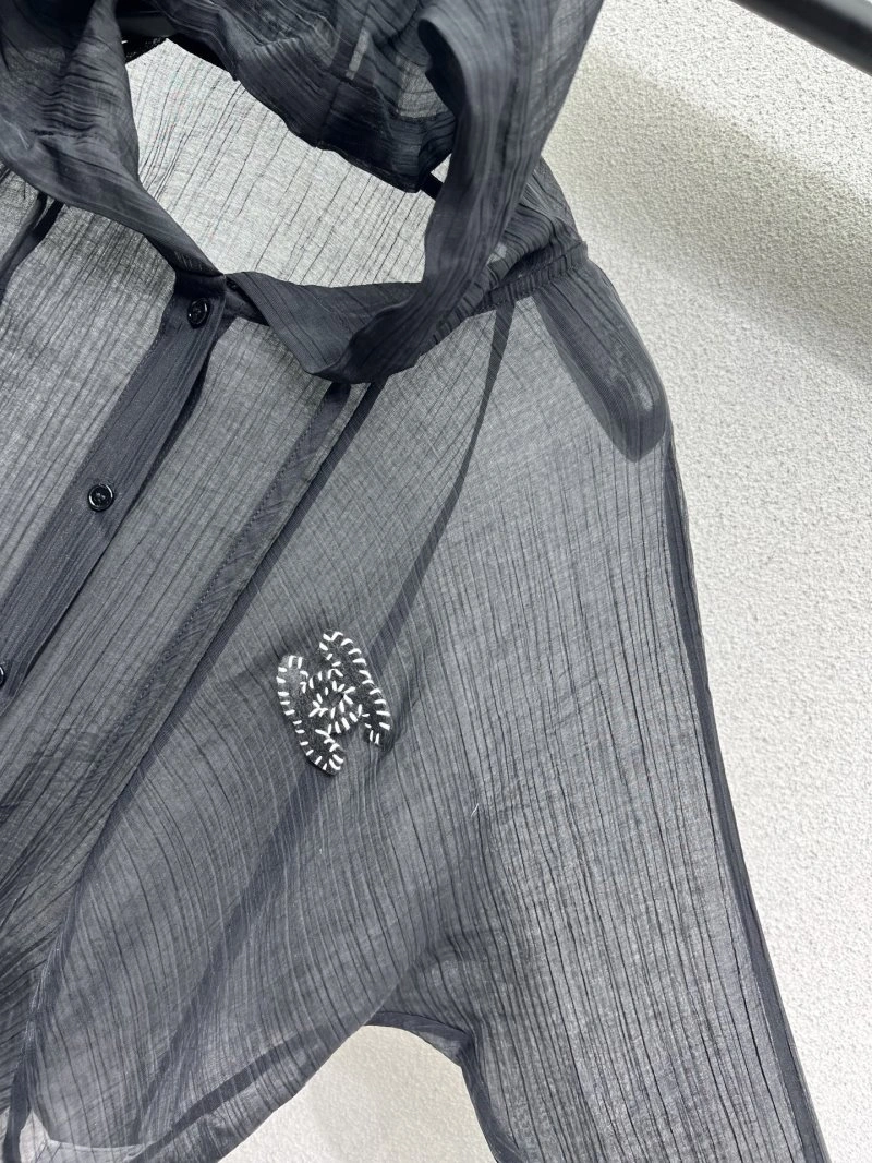 Versatile Chanel Shirts 109757