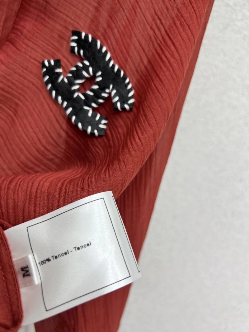 Versatile Chanel Shirts 109757