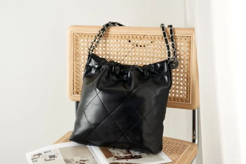 Chanel Shopping Bags Snug 53831