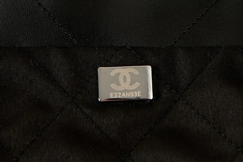 Chanel Shopping Bags Snug 53831
