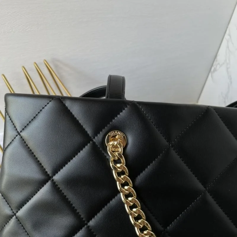 Chanel Shopping Bags WaterResistant 53813