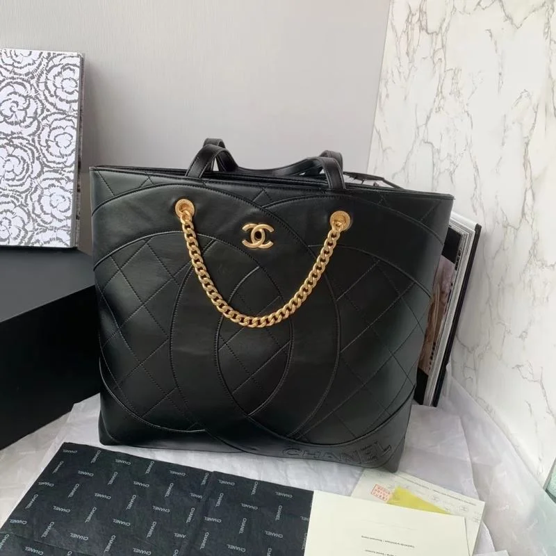 Chanel Shopping Bags Comfortable 53810