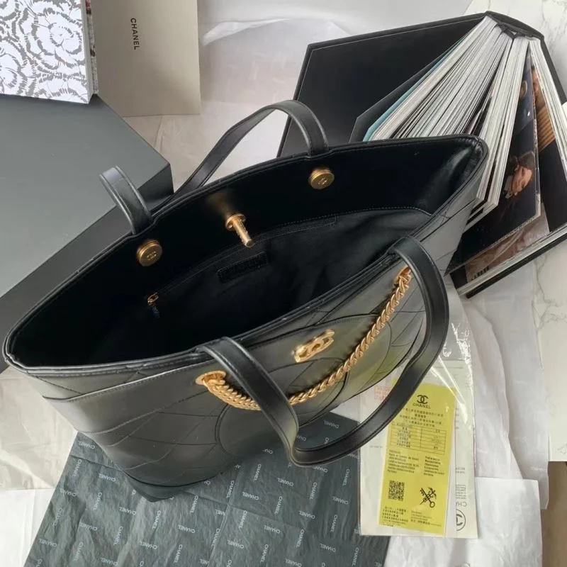 Chanel Shopping Bags Comfortable 53810