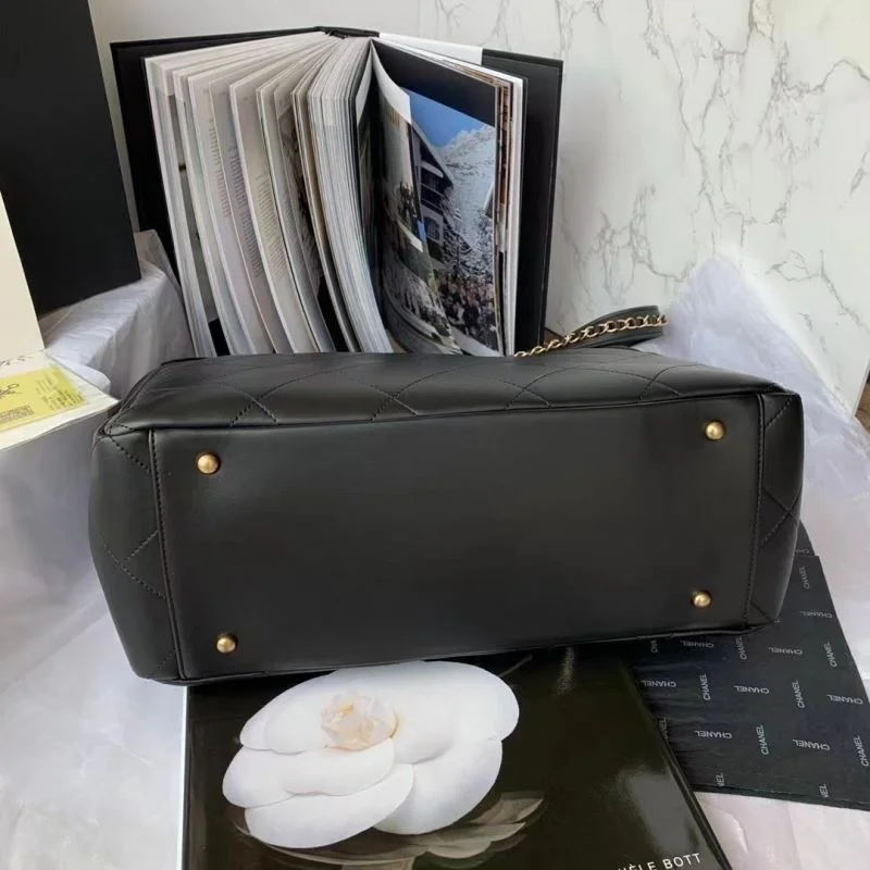 Sustainable Chanel Shopping Bags 53811