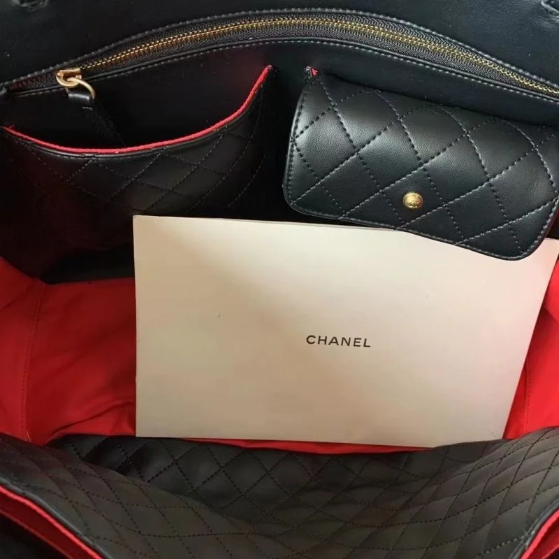 Sustainable Chanel Shopping Bags 53811