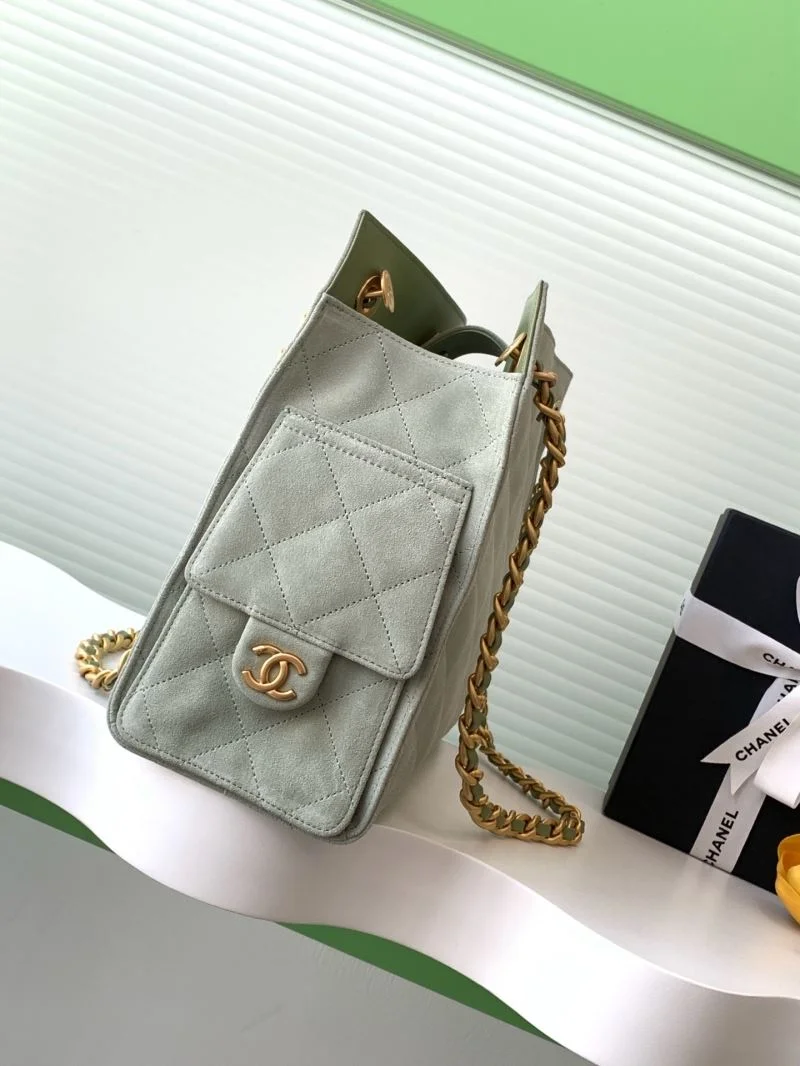 UrbanChic Chanel Shopping Bags 53808