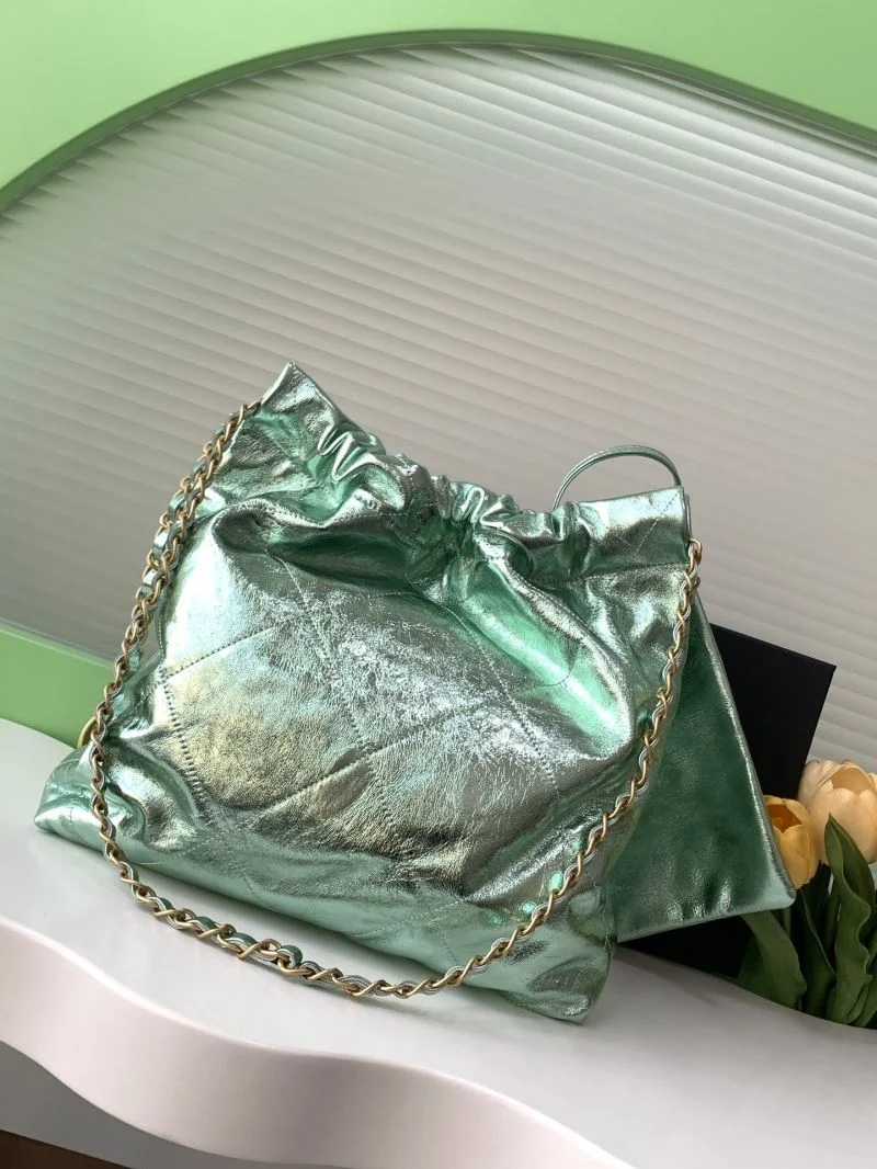 Compact Chanel Shopping Bags 53805