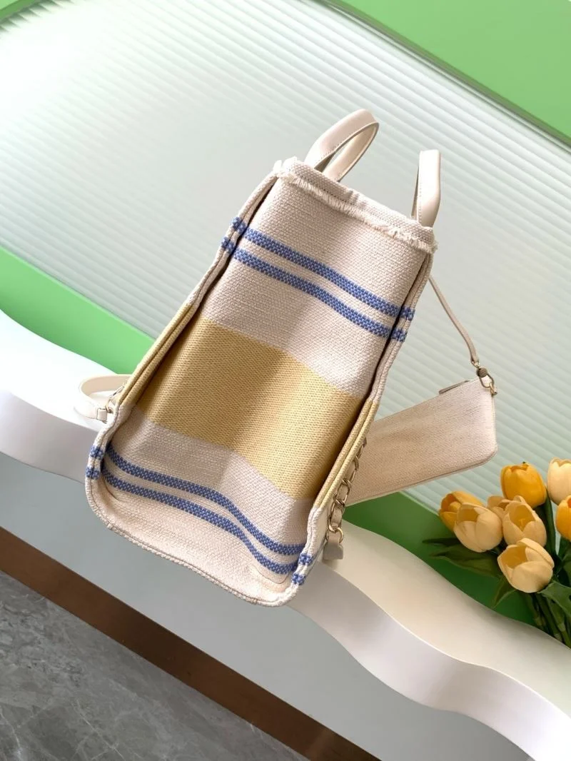 Chanel Shopping Bags Unique 52694
