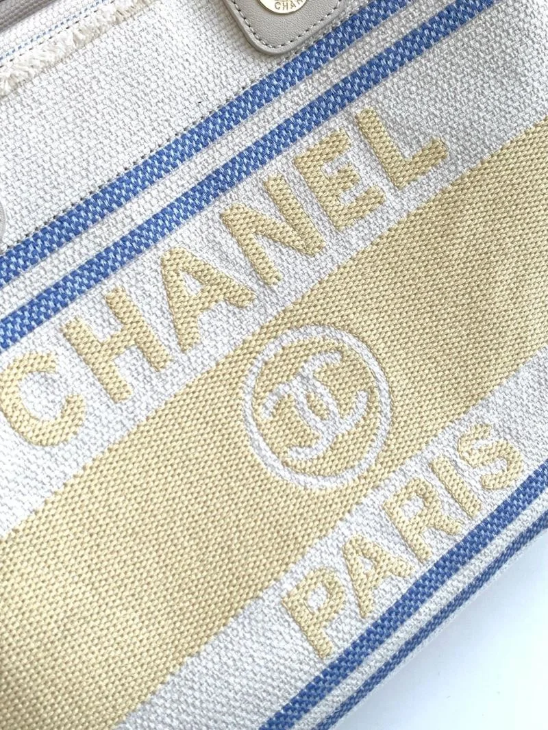 Chanel Shopping Bags Versatile 52719