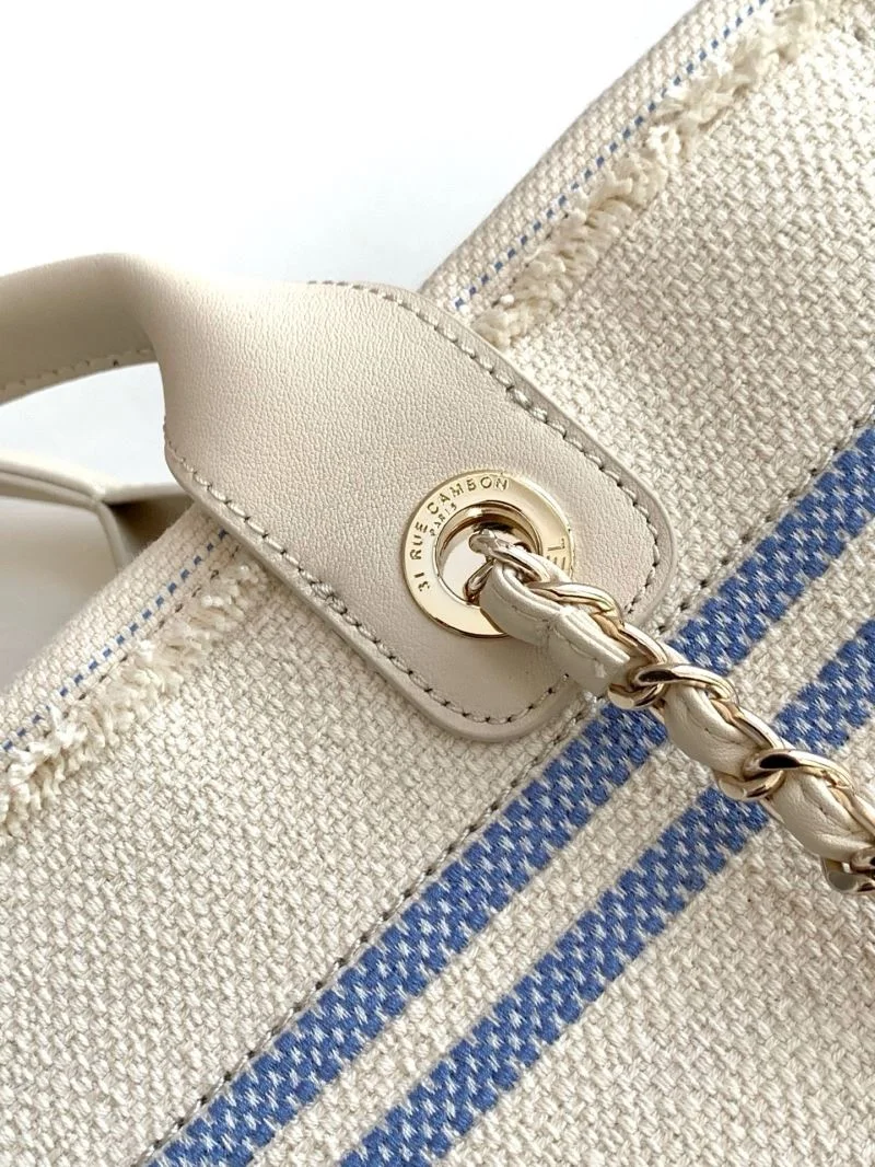 Chanel Shopping Bags Versatile 52719