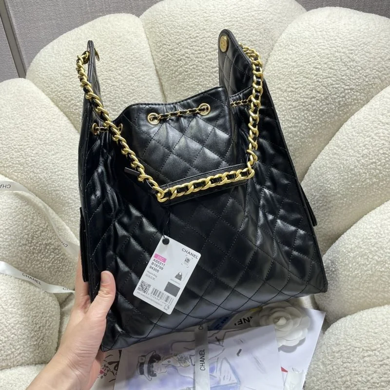 Effortless Chanel Shopping Bags 52691