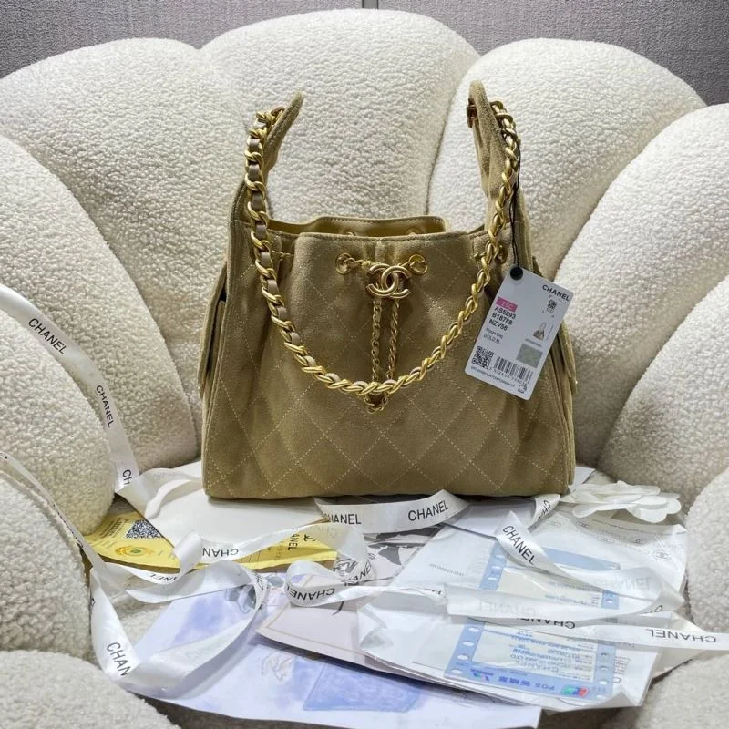 Chanel Shopping Bags Trendy 52685