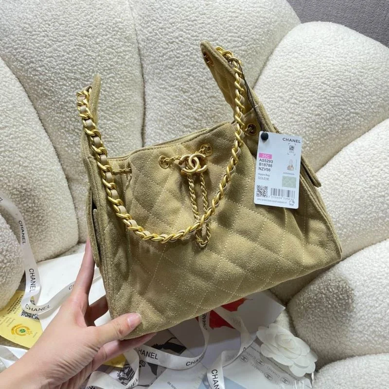 Chanel Shopping Bags Trendy 52685