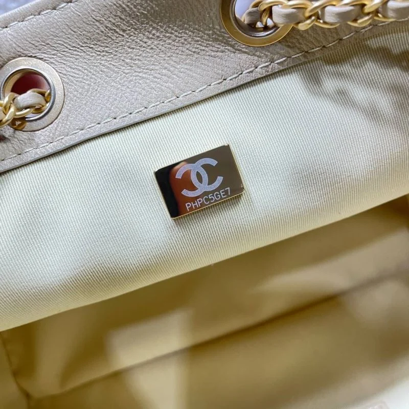 Chanel Shopping Bags Trendy 52685