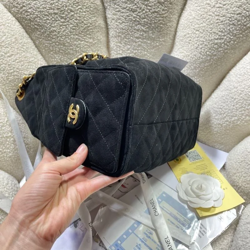 FashionForward Chanel Shopping Bags 52687