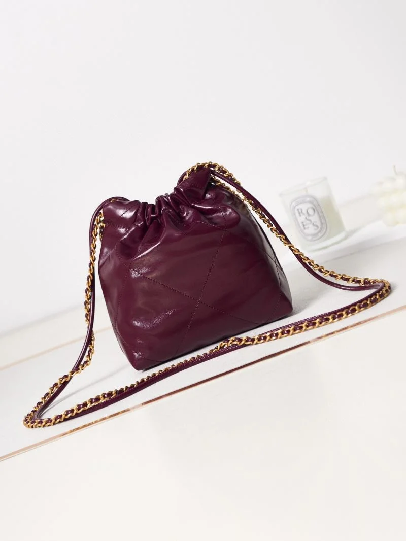 Breathable Chanel Shopping Bags 52686