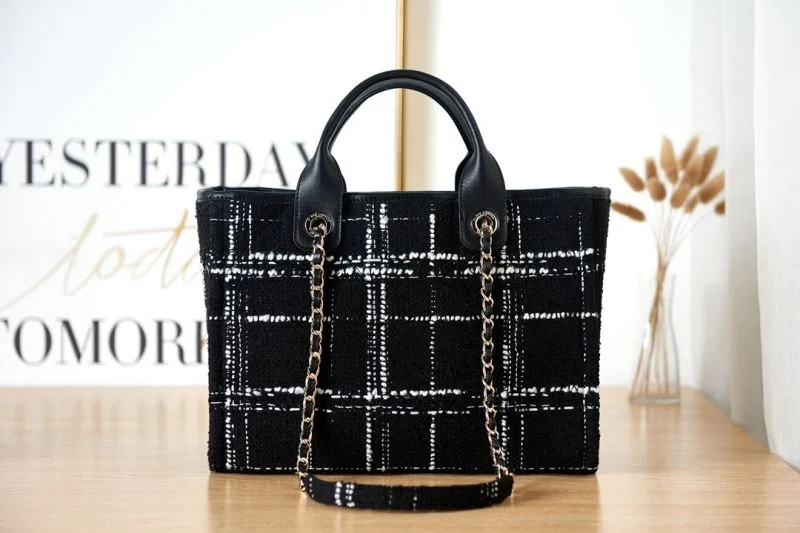 Chanel Shopping Bags Practical 52679