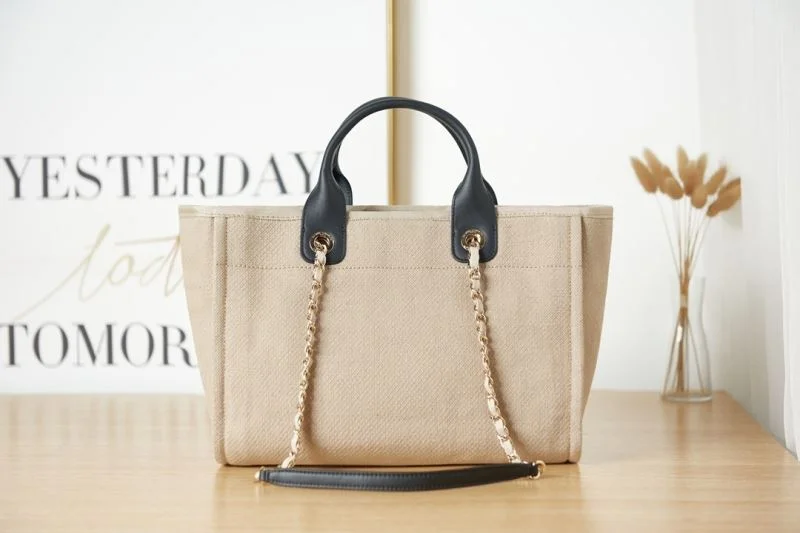 EasyMatch Chanel Shopping Bags 52673