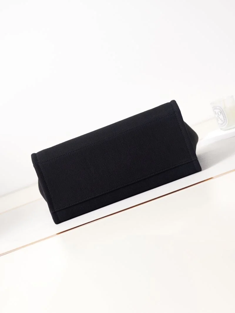 Chanel Shopping Bags Minimalist 37578