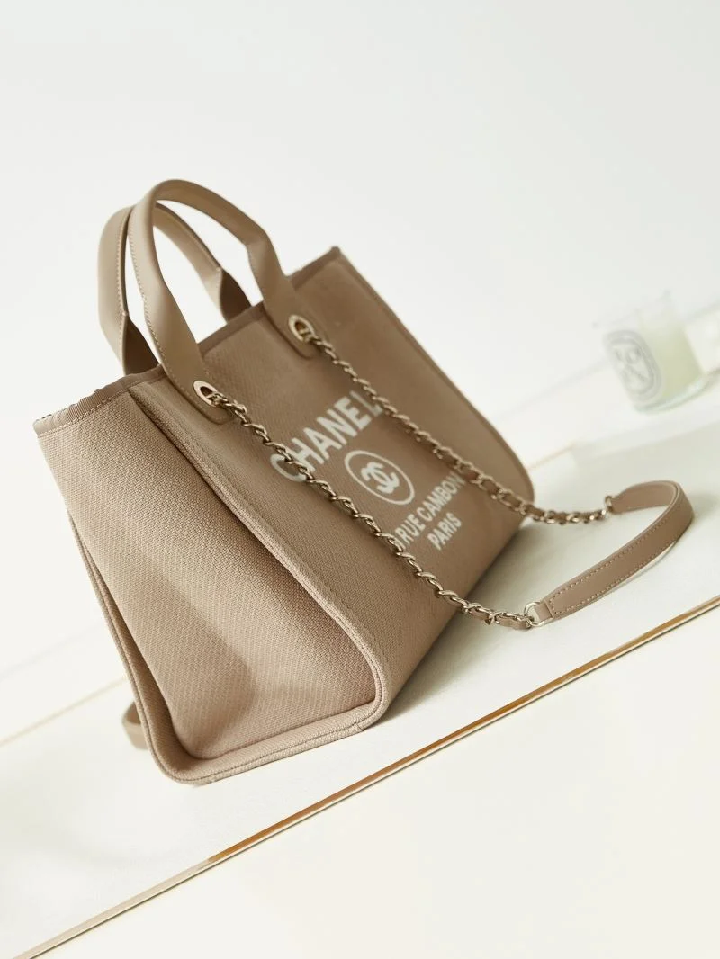 Chanel Shopping Bags Bright 52678