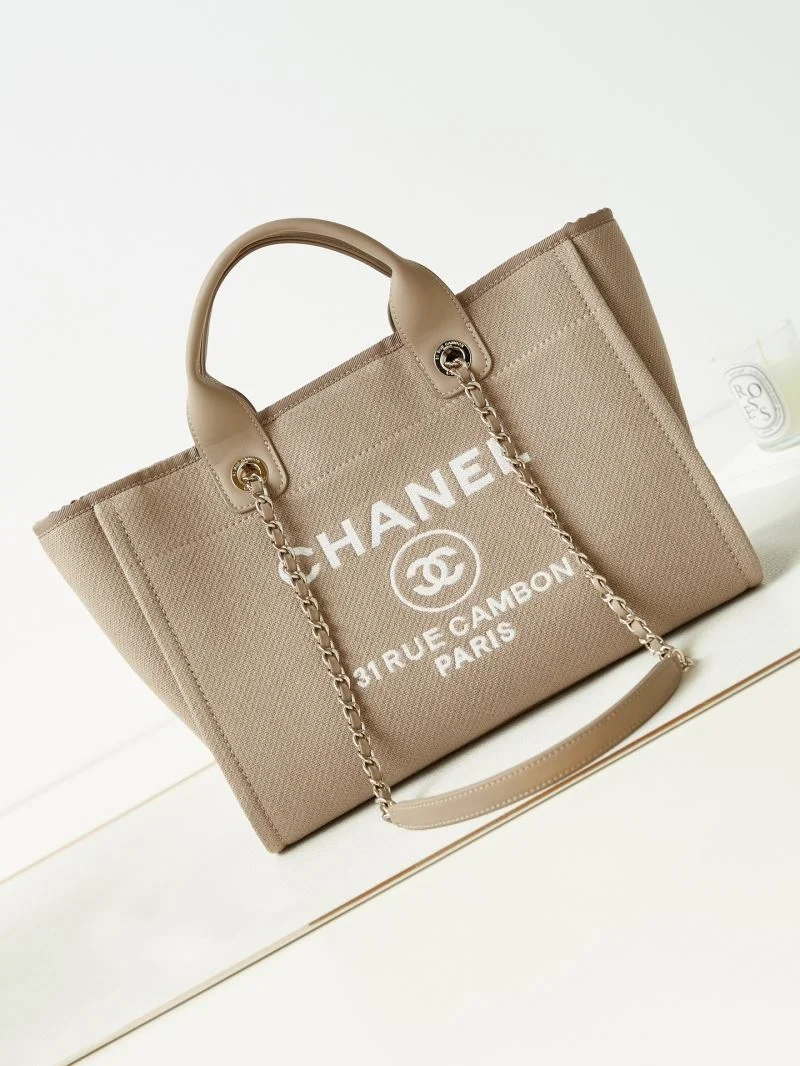 Chanel Shopping Bags Bright 52678