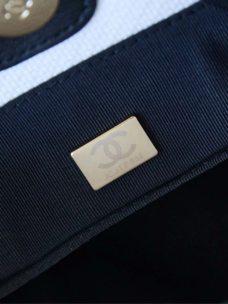 Chanel Shopping Bags Unique 52683