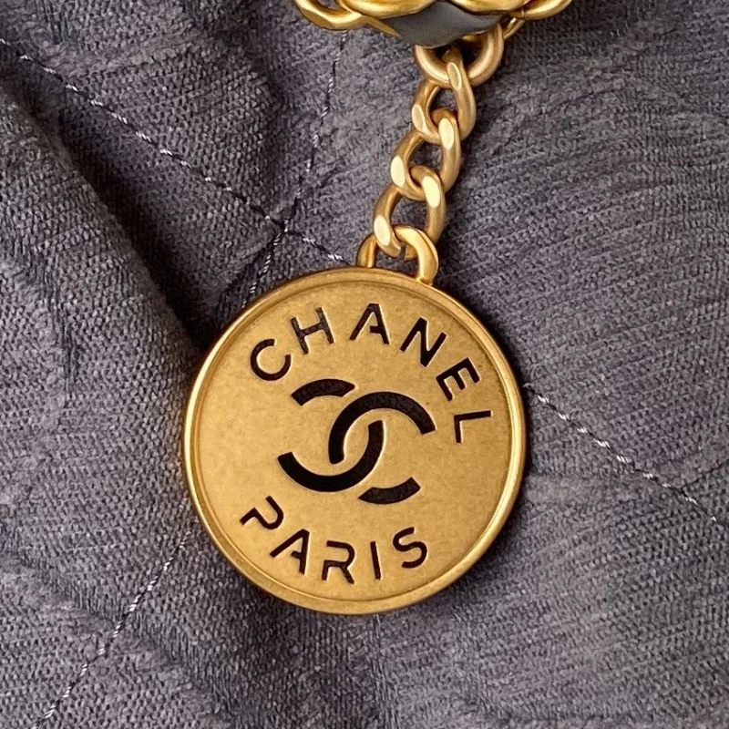 Sustainable Chanel Shopping Bags 52668