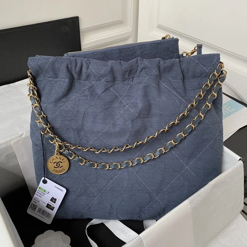 ModernLook Chanel Shopping Bags 52670