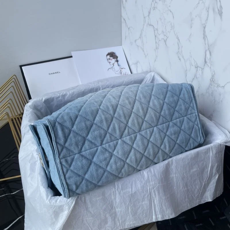 Chanel Shopping Bags Trendsetting 52656