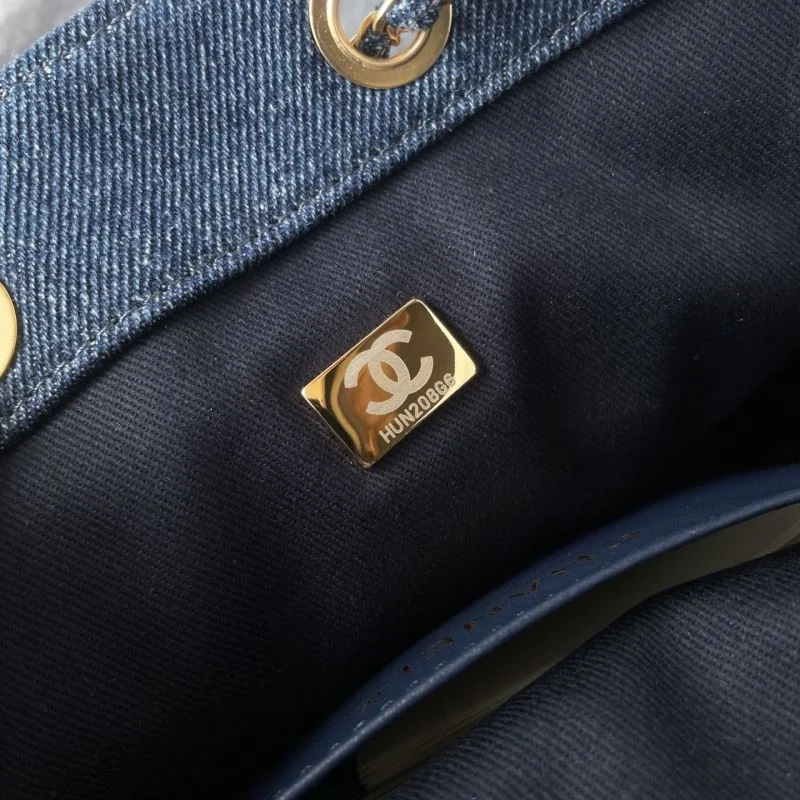 Chanel Shopping Bags UrbanChic 52650