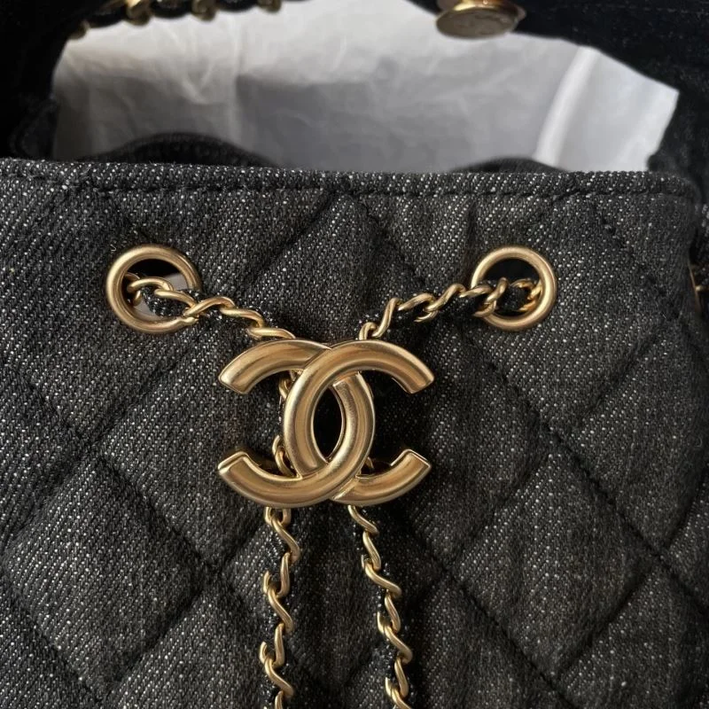 Chanel Shopping Bags OdorResistant 52646