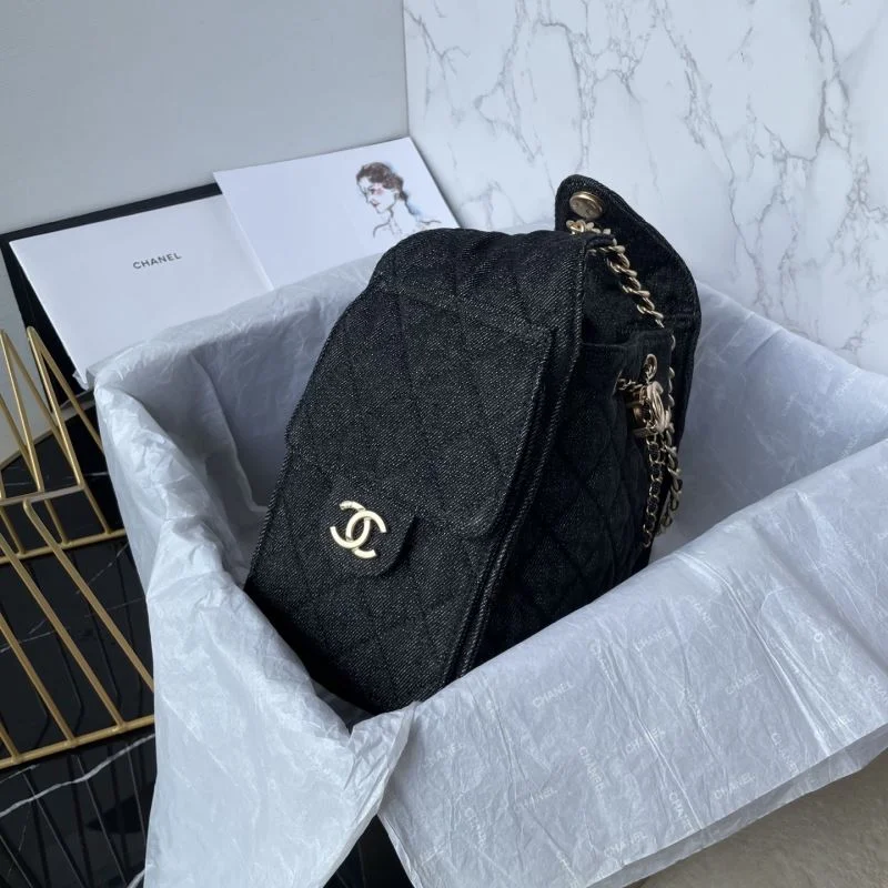 Chanel Shopping Bags OdorResistant 52646