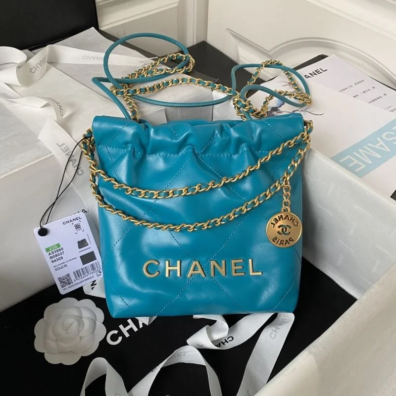 TechFriendly Chanel Shopping Bags 52652