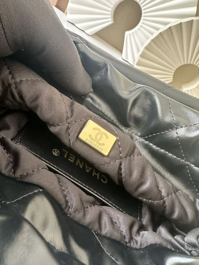 Chanel Shopping Bags Sleek 52645
