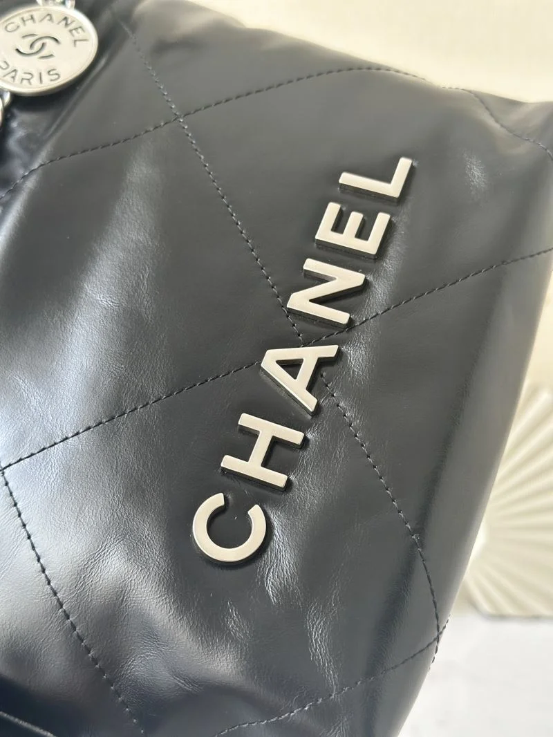 Chanel Shopping Bags Bold 52636