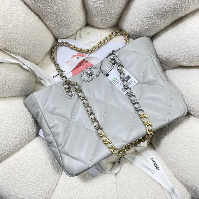 Chanel Shopping Bags Youthful 52633