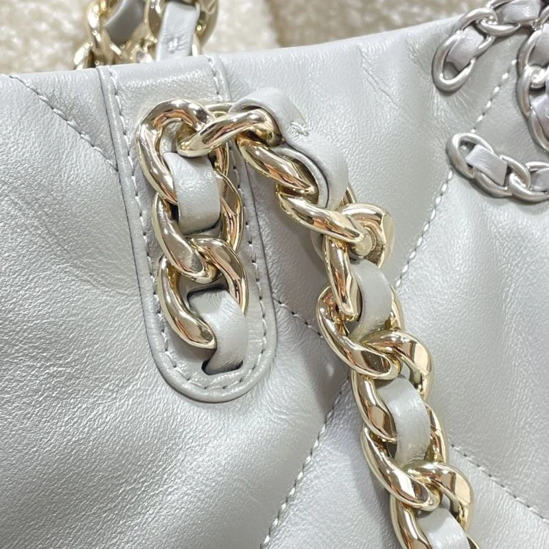 Chanel Shopping Bags Youthful 52633