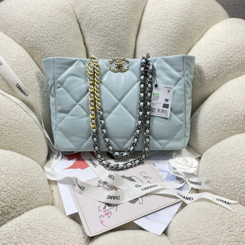 RelaxedFit Chanel Shopping Bags 52638