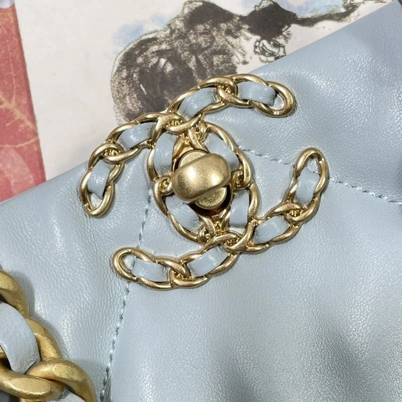 RelaxedFit Chanel Shopping Bags 52638