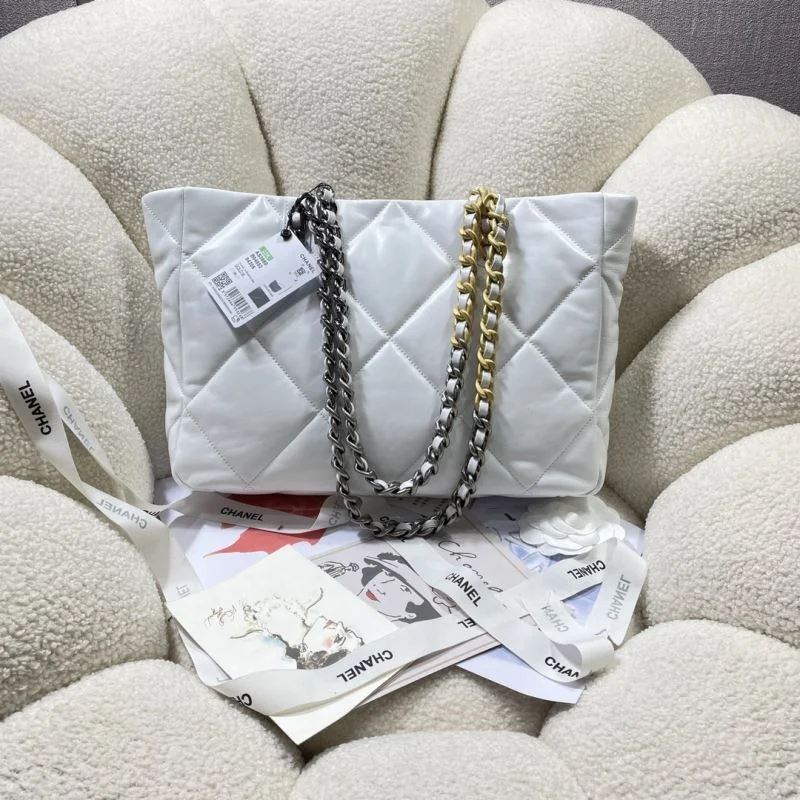 Chanel Shopping Bags Resilient 52647