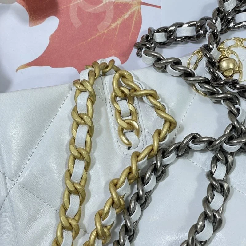 Chanel Shopping Bags Resilient 52647