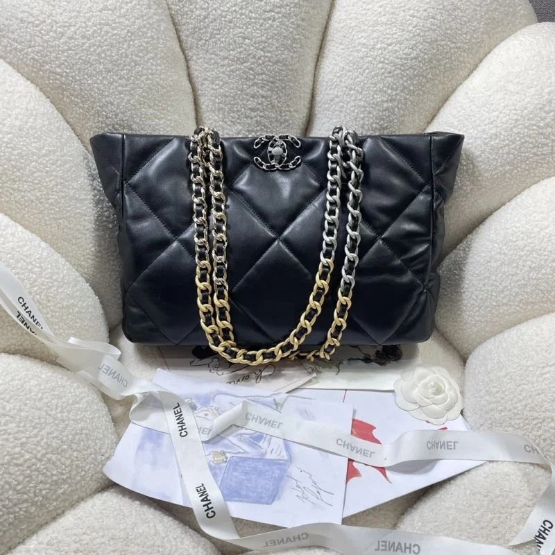 Chanel Shopping Bags Trendy 52628