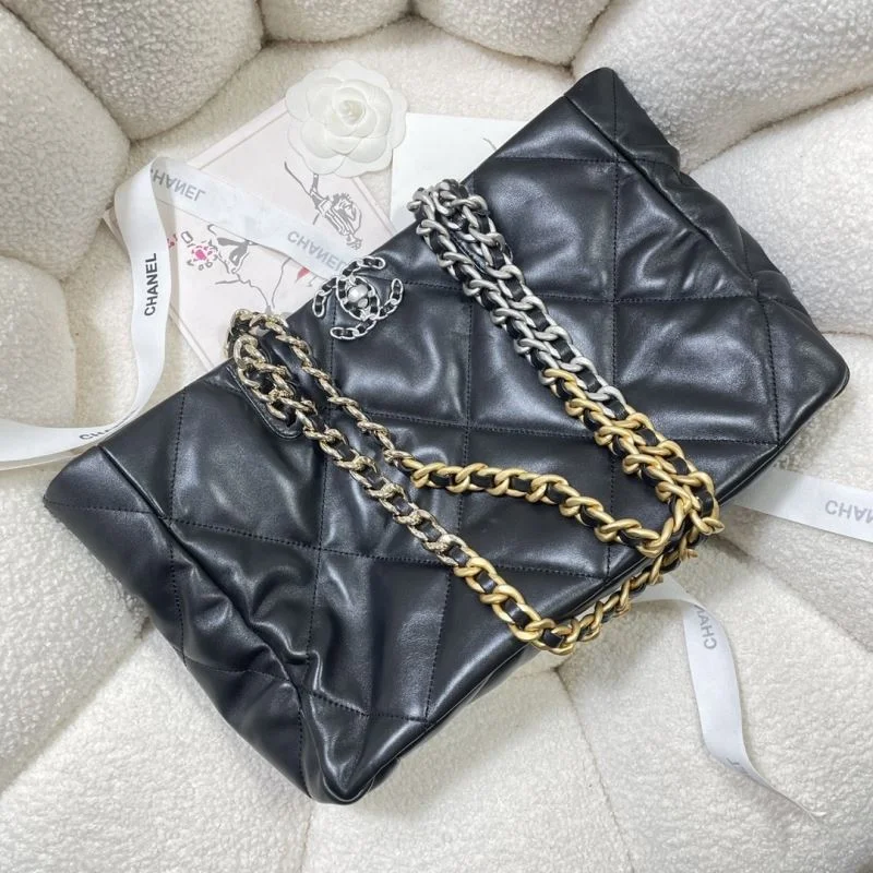 Chanel Shopping Bags Trendy 52628