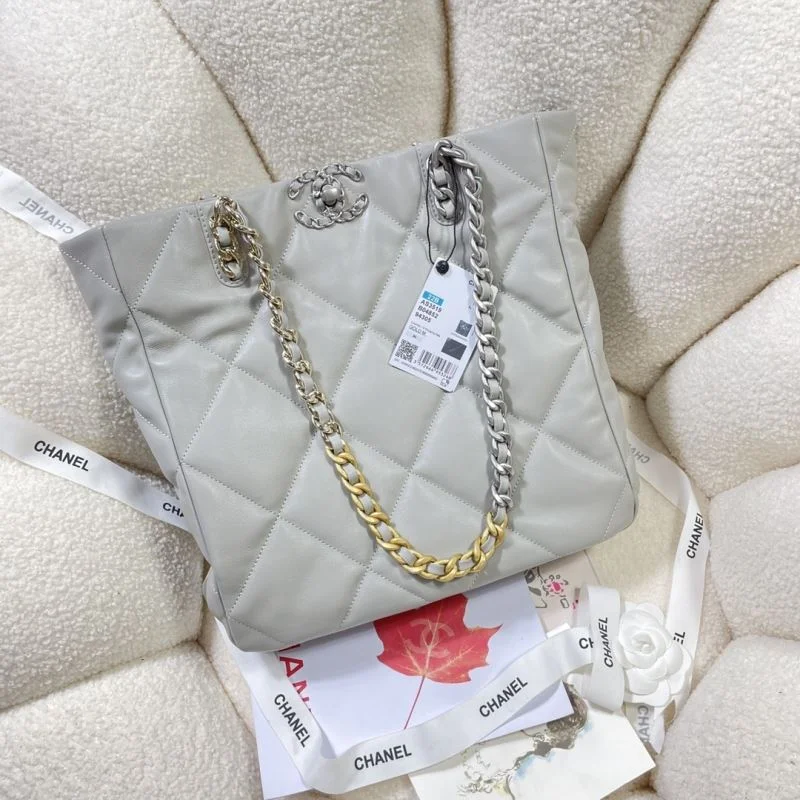 Chanel Shopping Bags Reliable 52622