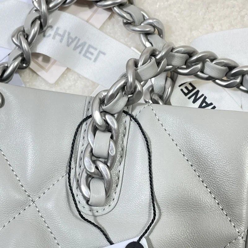 Chanel Shopping Bags Reliable 52622